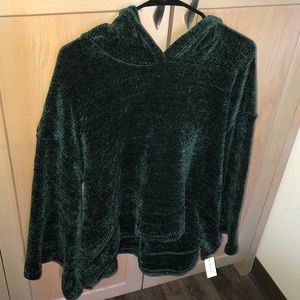 Women’s Hooded Sweater